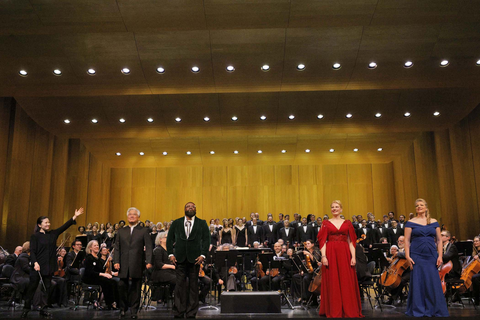 Eun Sun Kim with vocal soloists Kwangchul Youn, Russell Thomas, Annika Schlicht, and Jennifer Holloway bow after Beethoven's Ninth Symphony on October 26, 2024. Photo: Cory Weaver/San Francisco Opera