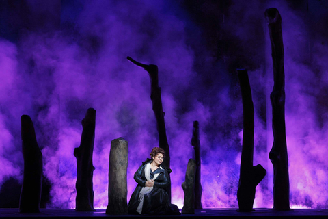 Lianna Haroutounian as Amelia in Verdi's "Un Ballo in Maschera." Photo: Cory Weaver/San Francisco Opera