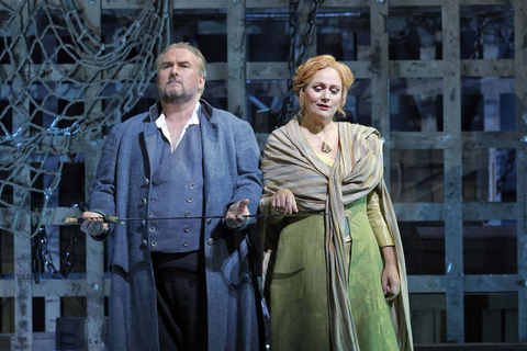 Simon O'Neill as Tristan and Anja Kampe as Isolde in Wagner's "Tristan und Isolde." Photo: Cory Weaver/San Francisco Opera