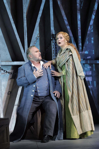 Simon O'Neill as Tristan and Anja Kampe as Isolde in Wagner's "Tristan und Isolde." Photo: Cory Weaver/San Francisco Opera