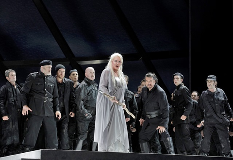 Iréne Theorin as Brünnhilde, Andrea Silvestrelli as Hagen and members of the San Francisco Opera Chorus in Wagner's "Götterdämmerung." Photographer: Cory Weaver/San Francisco Opera.