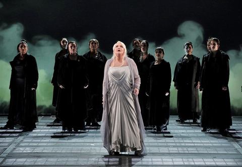 Iréne Theorin as Brünnhilde and members of the San Francisco Opera Chorus in Wagner's "Götterdämmerung."   Photographer: Cory Weaver/San Francisco Opera.