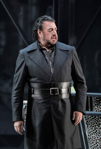 Andrea Silvestrelli as Hagen in Wagner's "Götterdämmerung."  Photographer: Cory Weaver/San Francisco Opera.