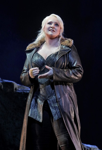 Iréne Theorin as Brünnhilde in Wagner's "Götterdämmerung."  Photographer: Cory Weaver/San Francisco Opera.