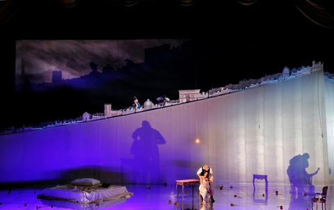 A scene from Act II of Massenet's "Manon."  Photographer: Cory Weaver/San Francisco Opera.