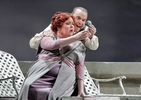 Jamie Barton as Fricka and Štefan Margita as Loge in Wagner’s “Das Rheingold.”  Photographer: Cory Weaver/San Francisco Opera.