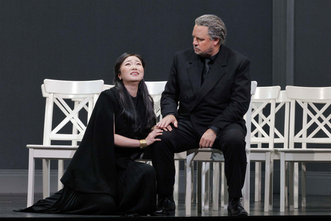 Ying Fang as Ilia and Matthew Polenzani in the title role of Mozart's "Idomeneo."  Photo: Cory Weaver/San Francisco Opera