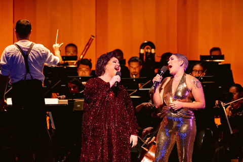 Jamie Barton and Nikola Printz with the San Francisco Opera Orchestra, conducted by Robert Mollicone, at the Pride Concert, June 27, 2025  Photo: Kristen Loken/San Francisco Opera