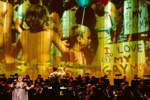 Jamie Barton with the San Francisco Opera Orchestra, conducted by Robert Mollicone, at the Pride Conce, June 27, 2025  Photo: Kristen Loken/San Francisco Opera