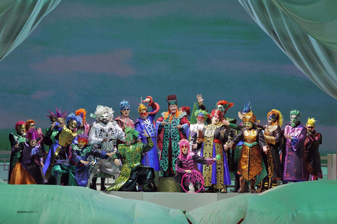 Konu Kim as Jade Emperor (center) with members of the San Francisco Opera Chorus in Huang Ruo and David Henry Hwang's "The Monkey King." Photo: Cory Weaver/San Francisco Opera
