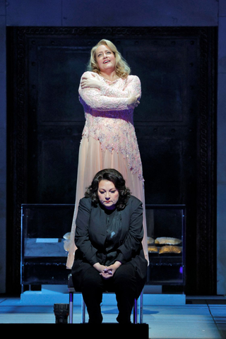 Elena Pankratova as Elektra (seated) and Elza van den Heever as Chrysothemis in Strauss' "Elektra." Photo: Cory Weaver/San Francisco Opera