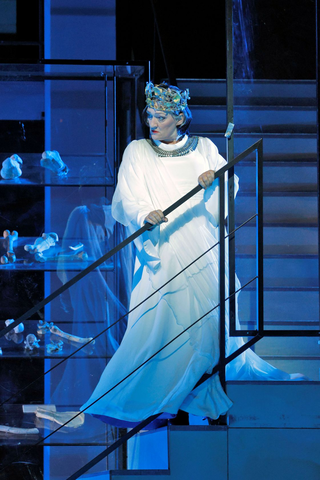 Michaela Schuster as Klytemnestra in Strauss' "Elektra." Photo: Cory Weaver/San Francisco Opera