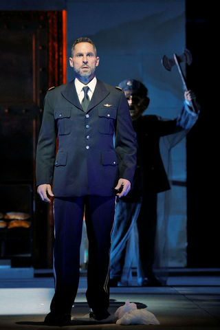 Kyle Ketesen as Orest in Strauss' "Elektra." Photo: Cory Weaver/San Francisco Opera
