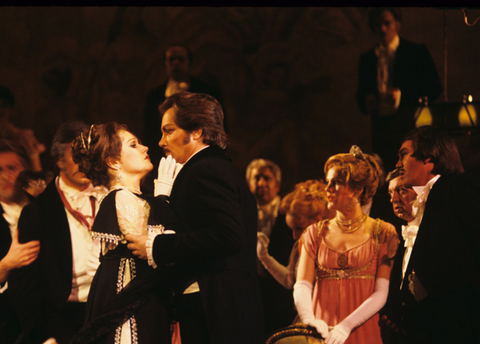 Emily Rawlins (Violetta), Antonia Barasorda (Alfredo), La Traviata, Giuseppe Verdi. San Francisco Opera/SPOT, 1979. Photographer: Ron Scherl/San Francisco Opera.