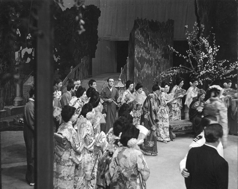 Madama Butterfly, Giacomo Puccini. San Francisco Opera, 1946. Photographer: R. Strohmeyer/San Francisco Opera.