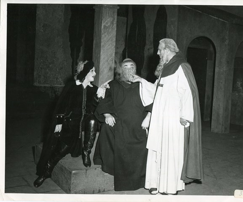 La Forza del Destino, Giuseppe Verdi. San Francisco Opera, 1946. Photographer: R. Strohmeyer/San Francisco Opera.