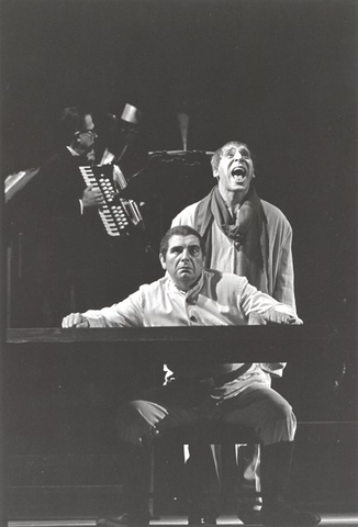 Wozzeck, Alban Berg. San Francisco Opera, 1968. Photographer: Carolyn Mason Jones/San Francisco Opera.