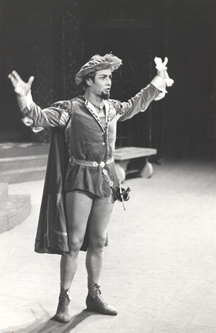 Don Giovanni, Wolfgang Amadeus Mozart. San Francisco Opera, 1968. Photographer: Unknown/San Francisco Opera.