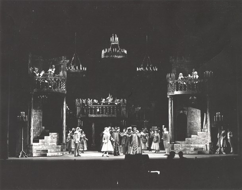 Don Giovanni, Wolfgang Amadeus Mozart. San Francisco Opera, 1968. Photographer: Unknown/San Francisco Opera.