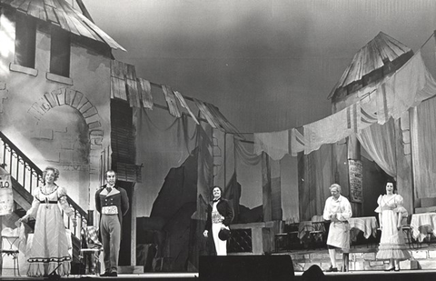 Fra Diavolo, Daniel François Auber. San Francisco Opera, 1968. Photographer: Carolyn Mason Jones/San Francisco Opera.