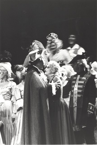 Manon Lescaut, Giacomo Puccini. San Francisco Opera, 1967. Photographer: Unknown/San Francisco Opera.