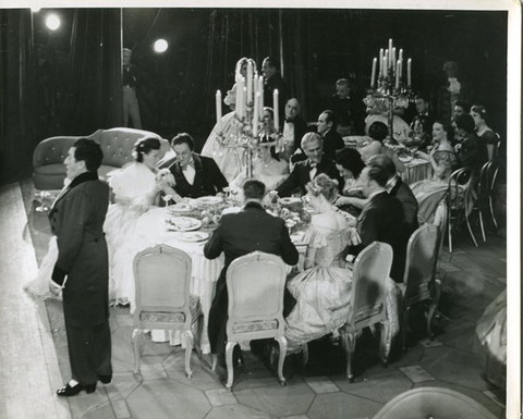 La Traviata, Giuseppe Verdi. San Francisco Opera, 1947. Photographer: R. Strohmeyer/San Francisco Opera.