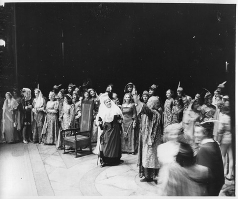 Roméo et Juliette, Charles Gounod. San Francisco Opera, 1947. Photographer: R. Strohmeyer/San Francisco Opera.