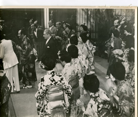 Madama Butterfly, Giacomo Puccini. San Francisco Opera, 1947. Photographer: R. Strohmeyer/San Francisco Opera.