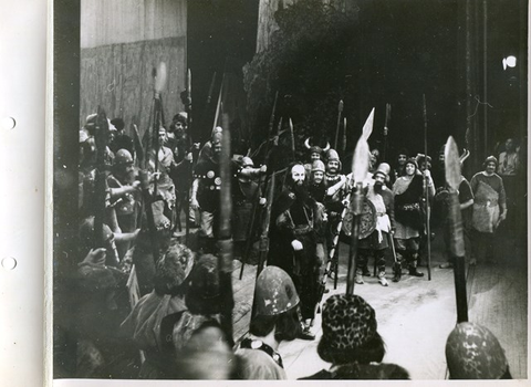 Götterdämmerung, Richard Wagner. San Francisco Opera, 1947. Photographer: R. Strohmeyer/San Francisco Opera.