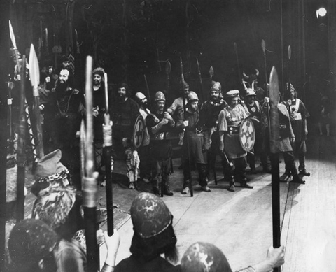 Götterdämmerung, Richard Wagner. San Francisco Opera, 1947. Photographer: R. Strohmeyer/San Francisco Opera.