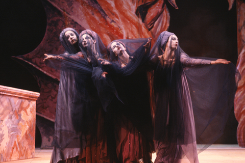 Helen Centner, Mary Fox, Phyllis Hunter, Gail MacGowan (The Heartless Ladies), Il Ballo delle Ingrate, Claudio Monteverdi. San Francisco Opera/SPOT, 1981-82. Photographer: Ron Scherl/San Francisco Opera.