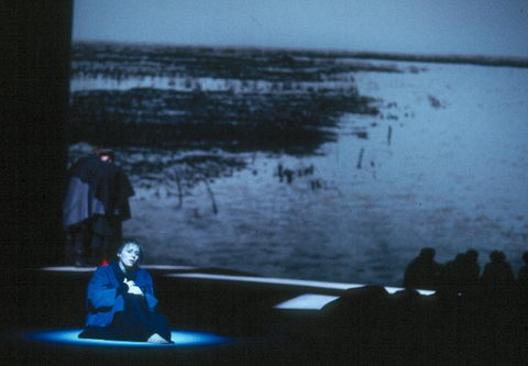 Solveig Kringelborn (Katerina Ismailova), Lady Macbeth of Mtsensk, Dmitri Shostakovich. San Francisco Opera, 2003-04. Photographer: Ken Friedman/San Francisco Opera.