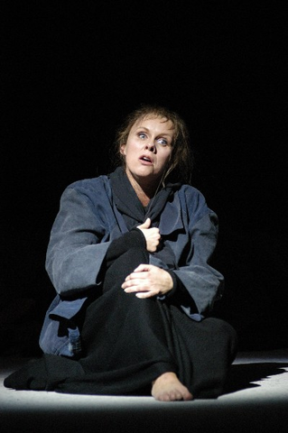 Solveig Kringelborn (Katerina Ismailova), Lady Macbeth of Mtsensk, Dmitri Shostakovich. San Francisco Opera, 2003-04. Photographer: Larry Merkle/San Francisco Opera.