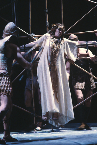 Phyllis Hunter (Iphigeneia), Supernumeraries, The Cry of Clytaemnestra, John Eaton. San Francisco Opera/SPOT, 1981-82. Photographer: Ron Scherl/San Francisco Opera.