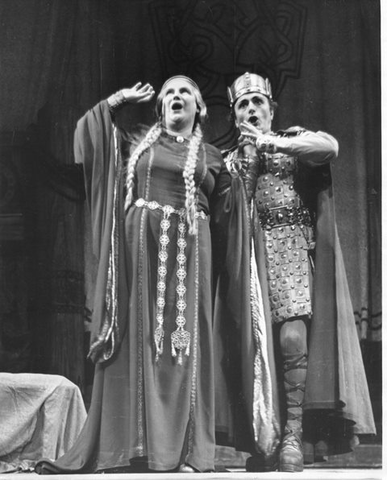 Tristan und Isolde, Richard Wagner. San Francisco Opera, 1949. Photographer: Unknown/San Francisco Opera.