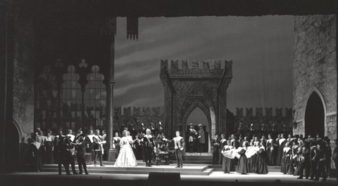 I Puritani, Vincenzo Bellini. San Francisco Opera, 1966. Photographer: Unknown/San Francisco Opera.