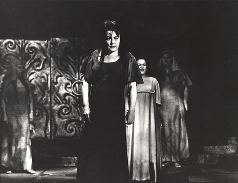 Elektra, Richard Strauss. San Francisco Opera, 1966. Photographer: Carolyn Mason Jones/San Francisco Opera.