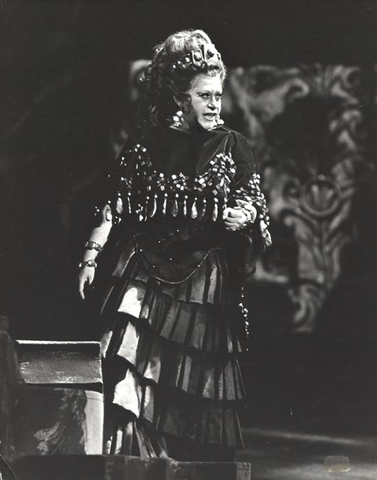 Elektra, Richard Strauss. San Francisco Opera, 1966. Photographer: Carolyn Mason Jones/San Francisco Opera.