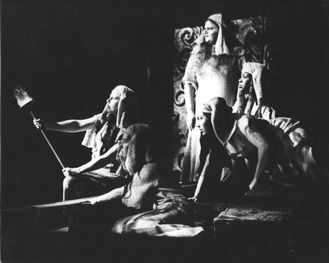 Elektra, Richard Strauss. San Francisco Opera, 1966. Photographer: Unknown/San Francisco Opera.