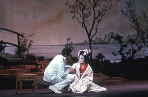 Madama Butterfly, Giacomo Puccini. San Francisco Opera, 1966. Photographer: Robert Cahen/San Francisco Opera.