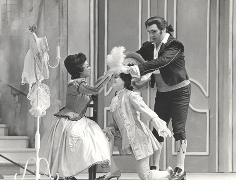 Le Nozze di Figaro, Wolfgang Amadeus Mozart. San Francisco Opera, 1966. Photographer: Carolyn Mason Jones/San Francisco Opera.