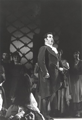 Carmen, Georges Bizet. San Francisco Opera, 1966. Photographer: Carolyn Mason Jones/San Francisco Opera.