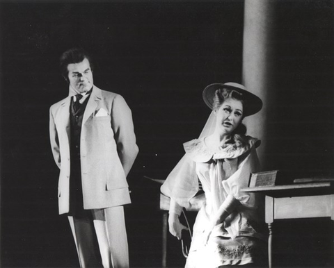 Vĕc Makropulos, Leoš Janáček. San Francisco Opera, 1966. Photographer: Unknown/San Francisco Opera.