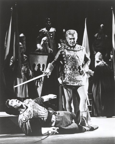 Lohengrin, Richard Wagner. San Francisco Opera, 1965. Photographer: Pete Peters/San Francisco Opera.