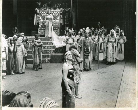 Aida, Giuseppe Verdi. San Francisco Opera, 1950. Photographer: R. Strohmeyer/San Francisco Opera.