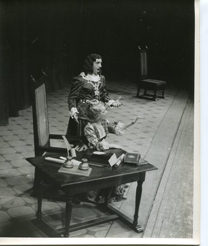 Lucia di Lammermoor, Gaetano Donizetti. San Francisco Opera, 1950. Photographer: R. Strohmeyer/San Francisco Opera.