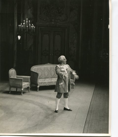 Andrea Chénier, Umberto Giordano. San Francisco Opera, 1950. Photographer: R. Strohmeyer/San Francisco Opera.