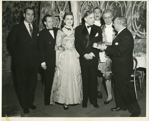 Manon, Jules Massenet. San Francisco Opera, 1951. Photographer: Paul Tracey/San Francisco Opera.