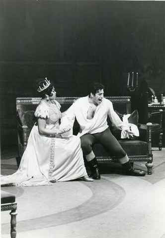 Tosca, Giacomo Puccini. San Francisco Opera, 1963. Photographer: Pete Peters/San Francisco Opera.