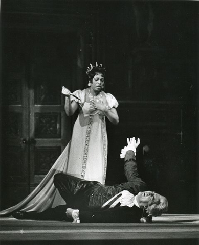 Tosca, Giacomo Puccini. San Francisco Opera, 1963. Photographer: Pete Peters/San Francisco Opera.